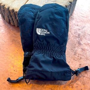 The North Face Youth S Mittens NWOT